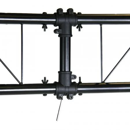 TRUSS CLOSE-UP